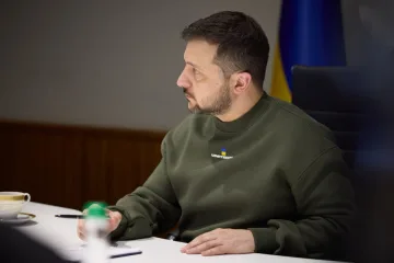 Ми змарнуємо час, якщо будемо гратися з російськими компромісами - Зеленський