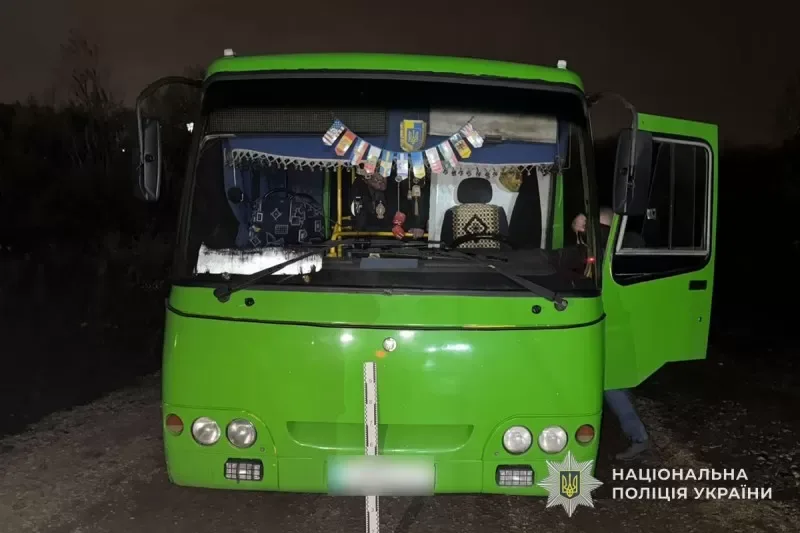 Тернополянка зламала руку в маршрутці