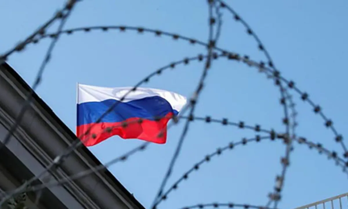 ЕС замораживает активы производителей оружия для Путина: под санкции попали предприятия от реактивных систем до корабельных радаров