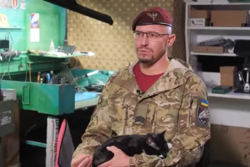 Зеленський присвоїв звання Героя України сержанту Олексію Капелюшному