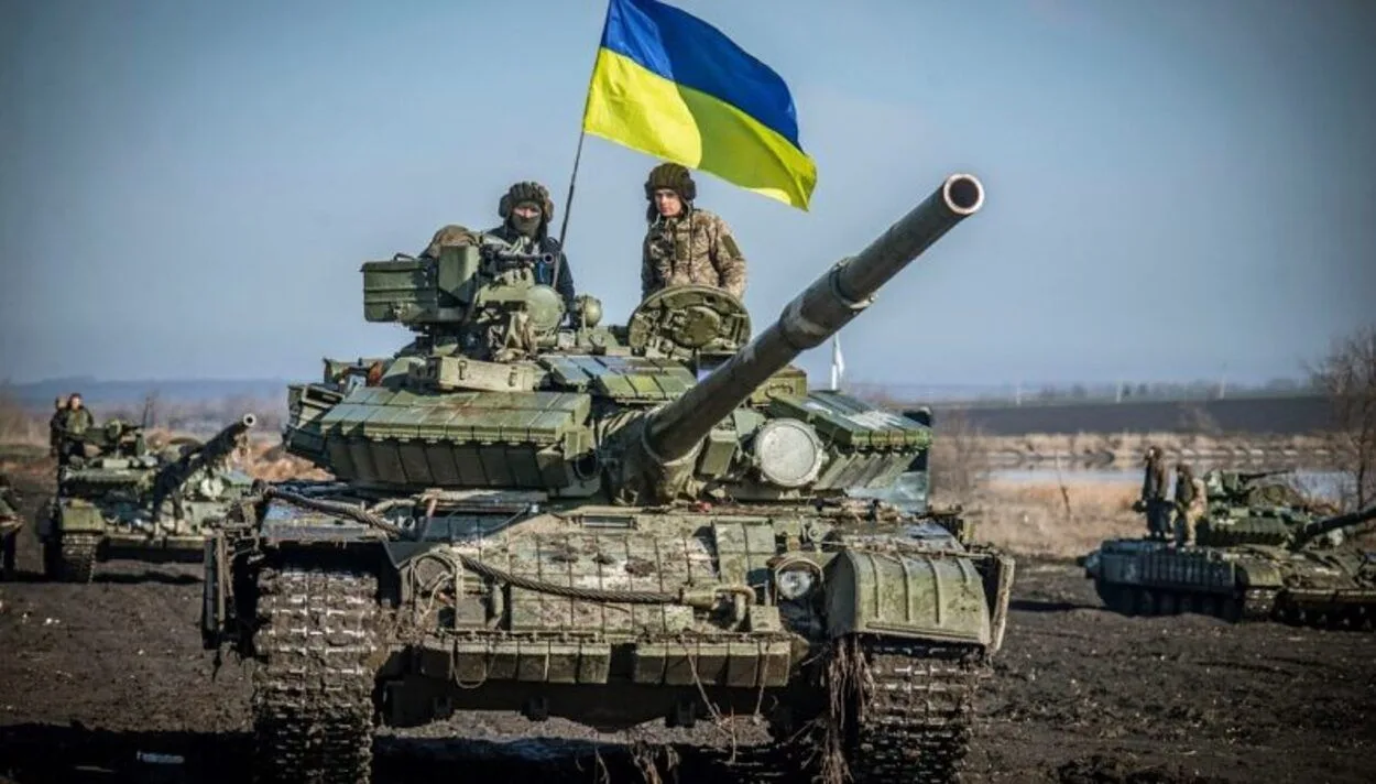Танки возвращаются на поле боя: ВСУ придумали, как прорываться под атаками российских дронов