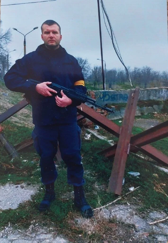 Разом з іншими добровольцями Данило Качура чергував у Запоріжжі та виїздив на Василівський напрямок.
