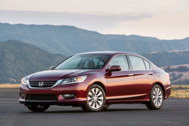 Автомобиль Honda Accord