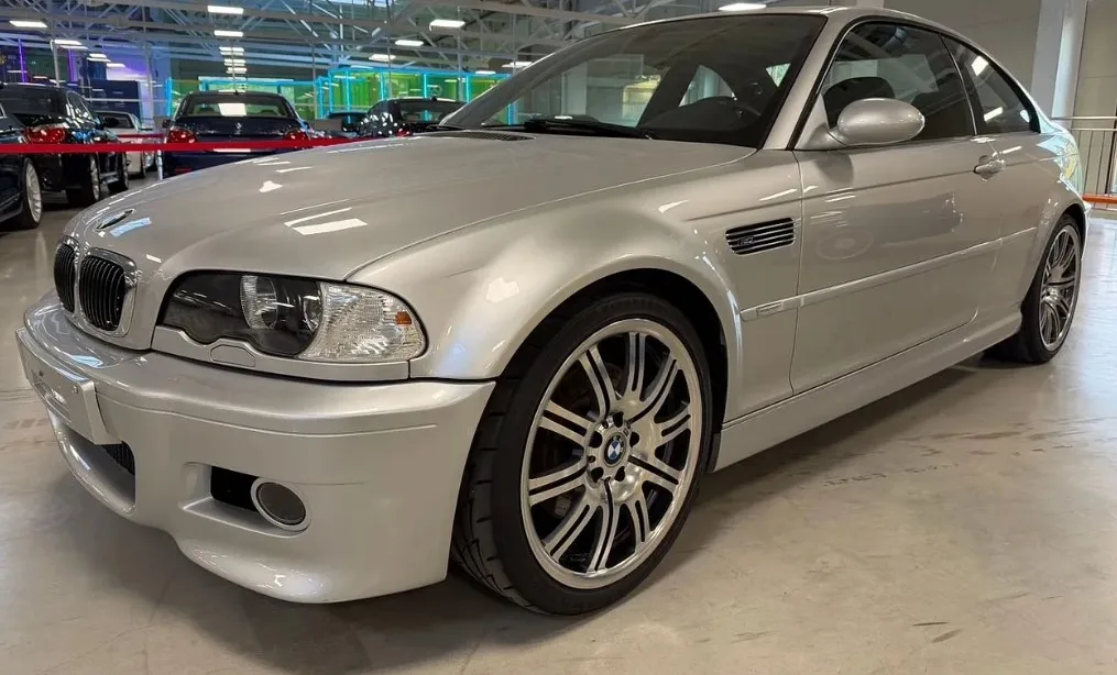 Легендарна BMW M3 E46 з мінімальним пробігом з’явилася на українському ринку