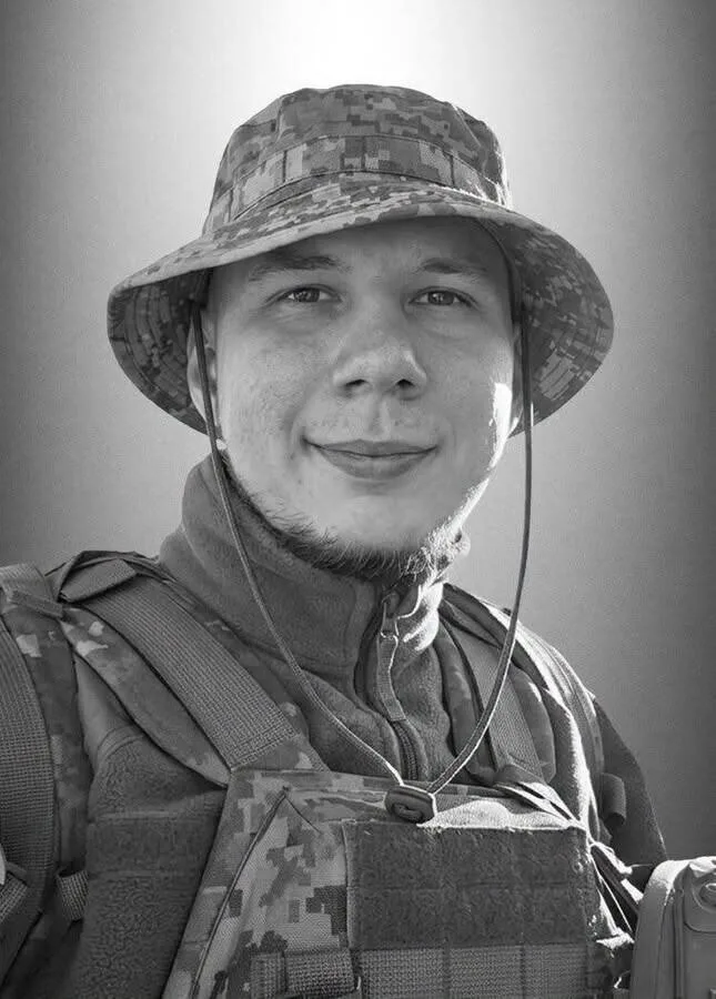 Сьогодні Львівщина прощається із двома полеглими захисниками - 1