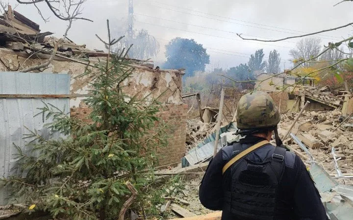 Росіяни за добу завдали понад 1 700 ударів по Донеччині, семеро загиблих, 14 поранених