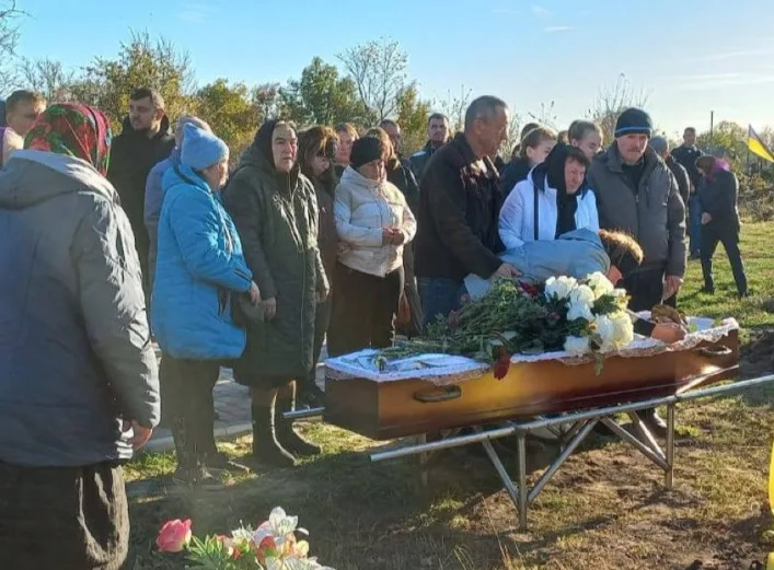 На Охтирщині попрощалися із загиблим прикордонником Віталієм Богатирем