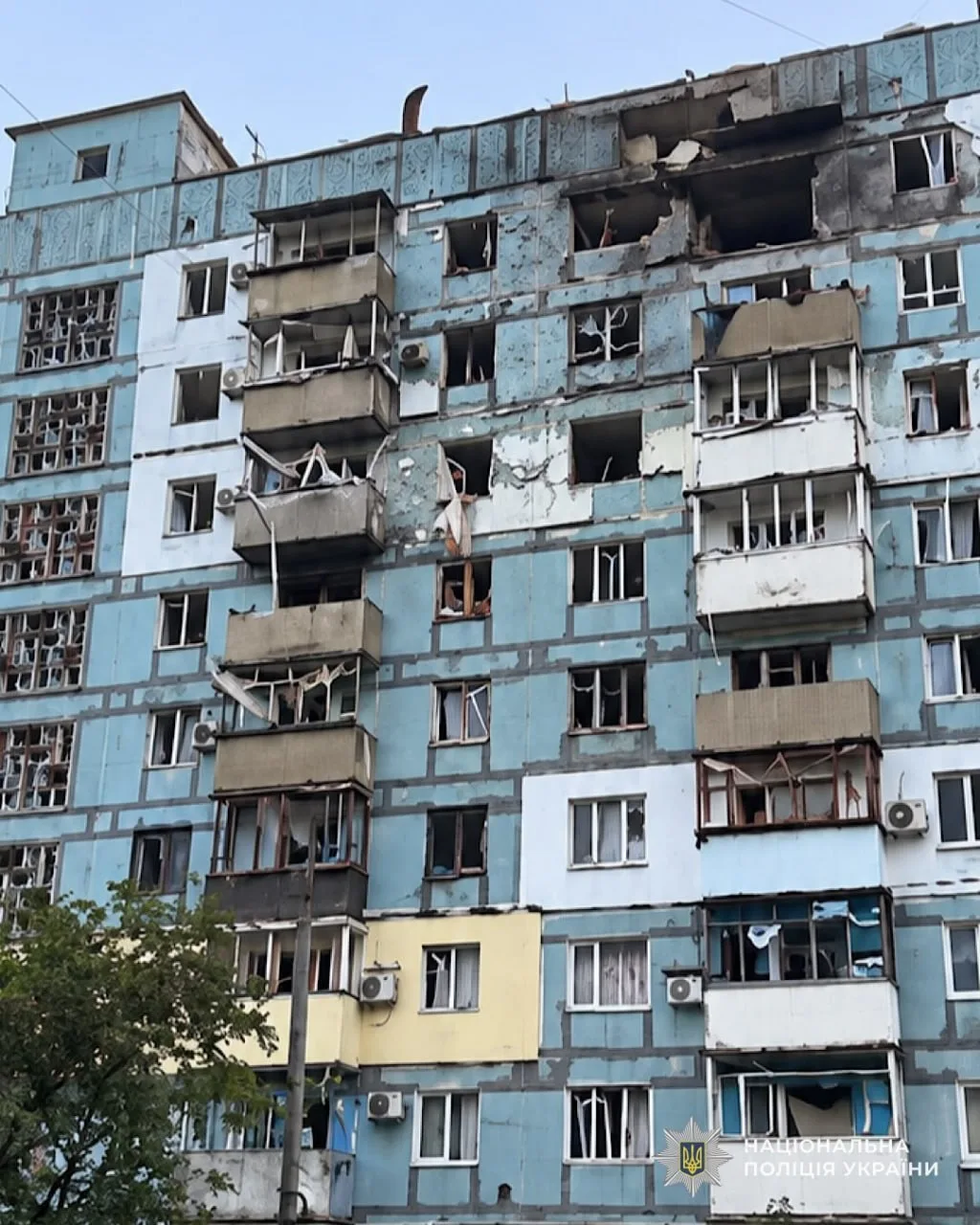 Поліція показала наслідки російських атак на Дніпропетровщину: загинула дитина, є поранені - 11.10.2026