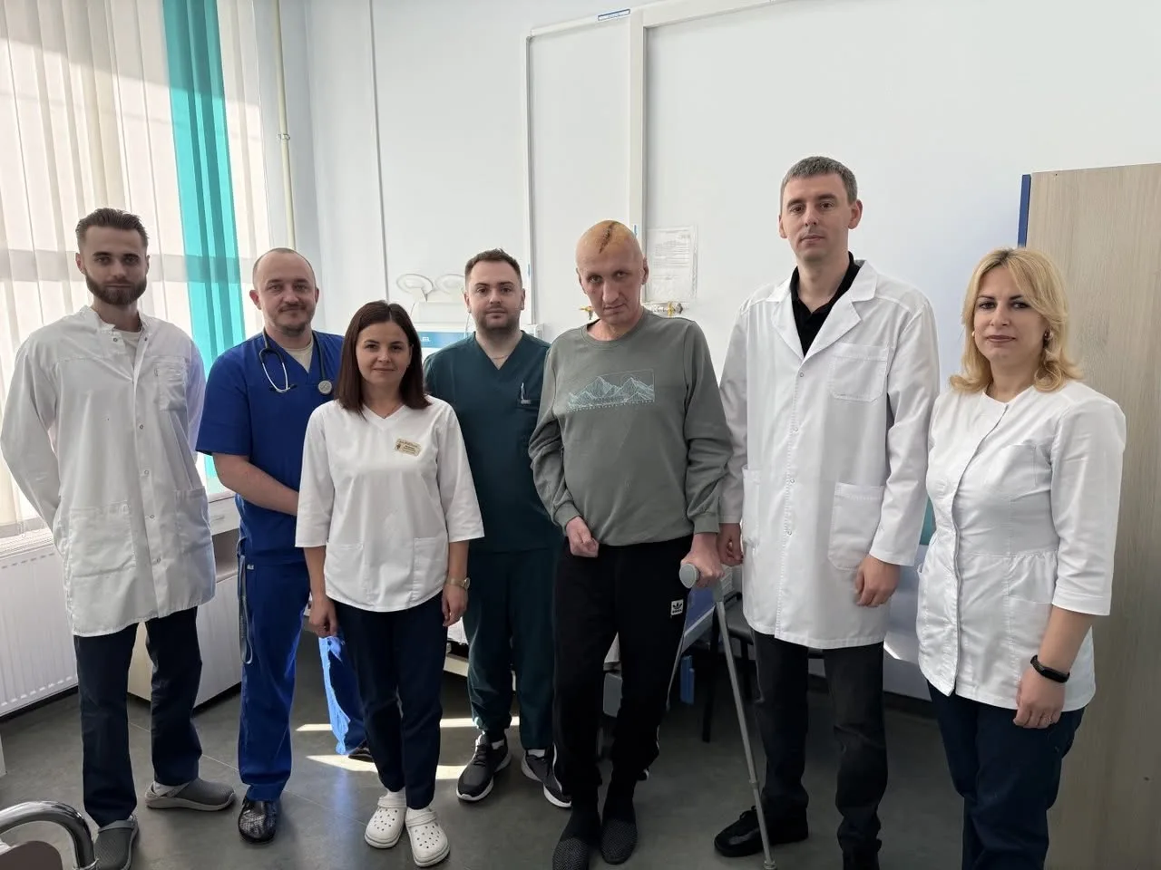 Тернопільські лікарі продовжують допомагати військовим відновлюватися після важких поранень
