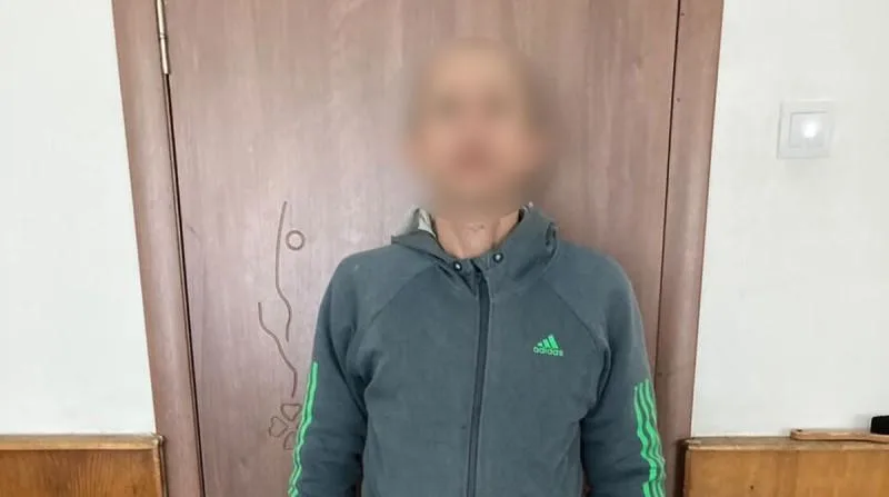 Тернополянин вкрав жіночу сумочку з готівкою, банківськими картками та документами