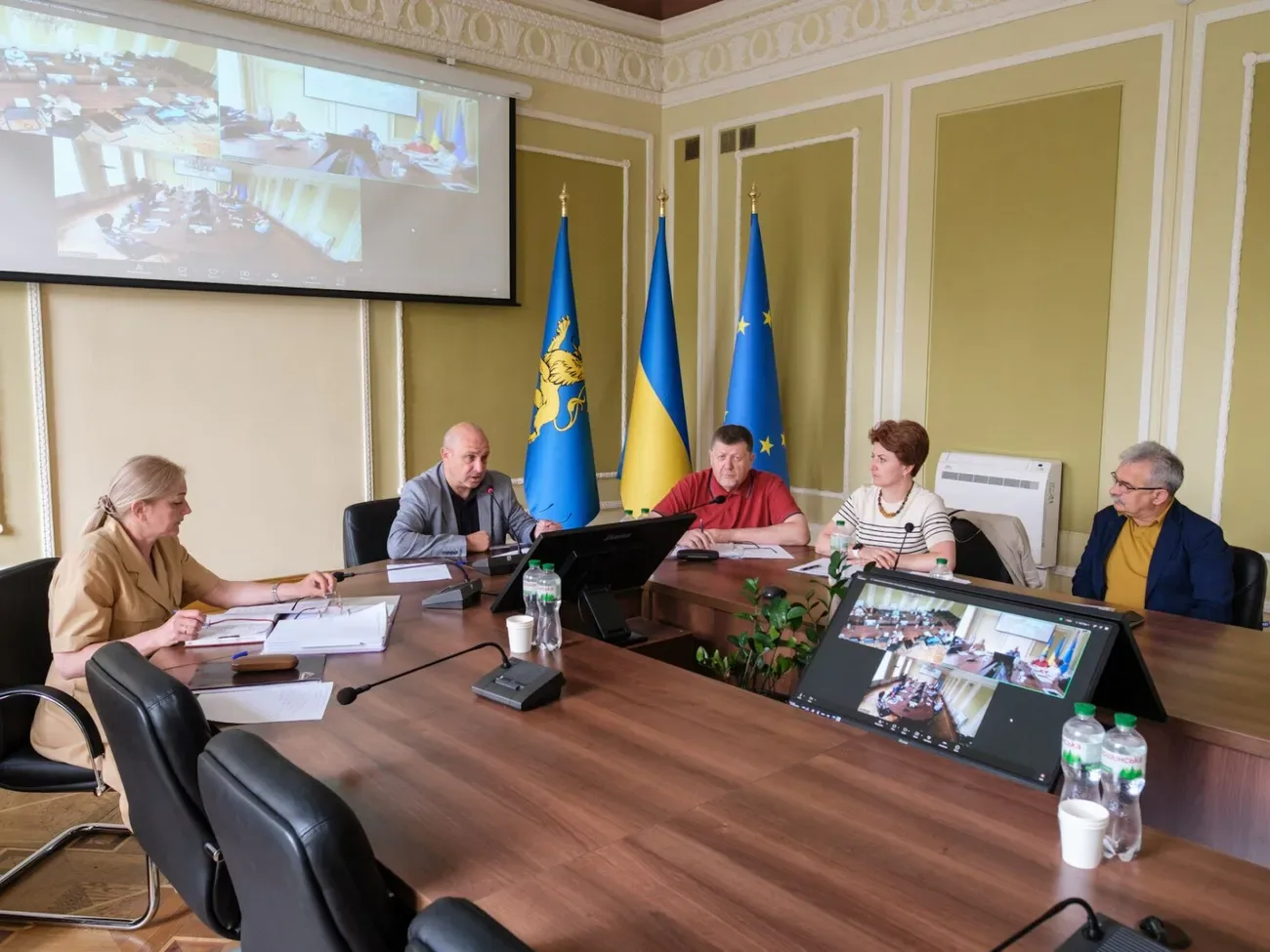 Львівська облрада оголосила 2027-й "роком УПА". МЗС України відреагувало і звернулося до Польщі