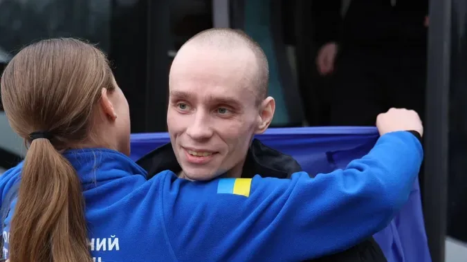 Обмін полоненими: 270 українських воїнів і дев'ятеро цивільних повертаються додому (фото)
