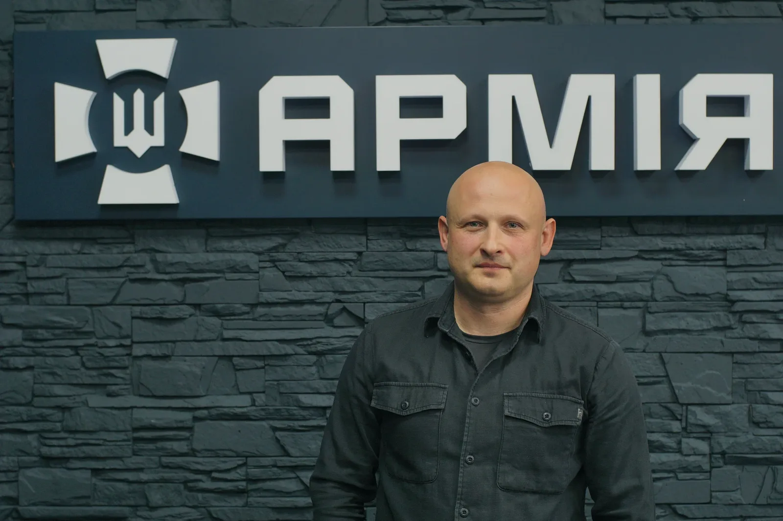 «Голими не ходять, не переживайте»: у Міноборони розповіли про забезпечення військових речовим майном
