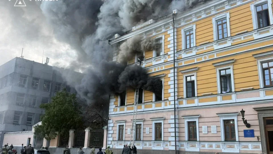 «Тепер — ніяких правил»: Володимир Зеленський розповів про новий наказ путіна щодо повітряних ударів 