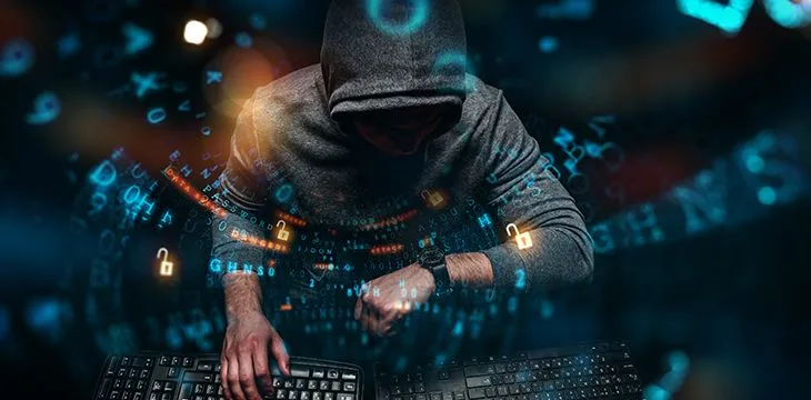 Хакер вывел $6 млн из уязвимого хранилища Base