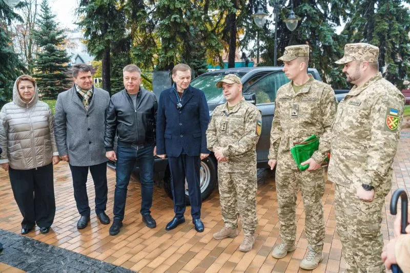 Потужний пікап артилеристам передала команда МКГШ