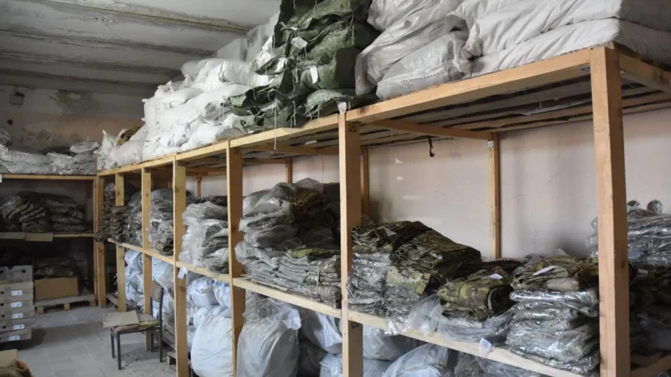 Спальники, що&nbsp;не&nbsp;промокають, жіночі бронежилети, мультикам замість пікселя 