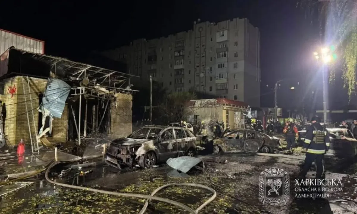 Россия нанесла ракетный удар по жилому кварталу в Харьковской области: есть погибшие и раненые