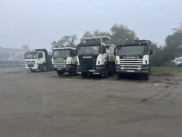 На Волині готують дороги до зими: перевірили техніку та встановлюють знаки «Слизька дорога» (фото)