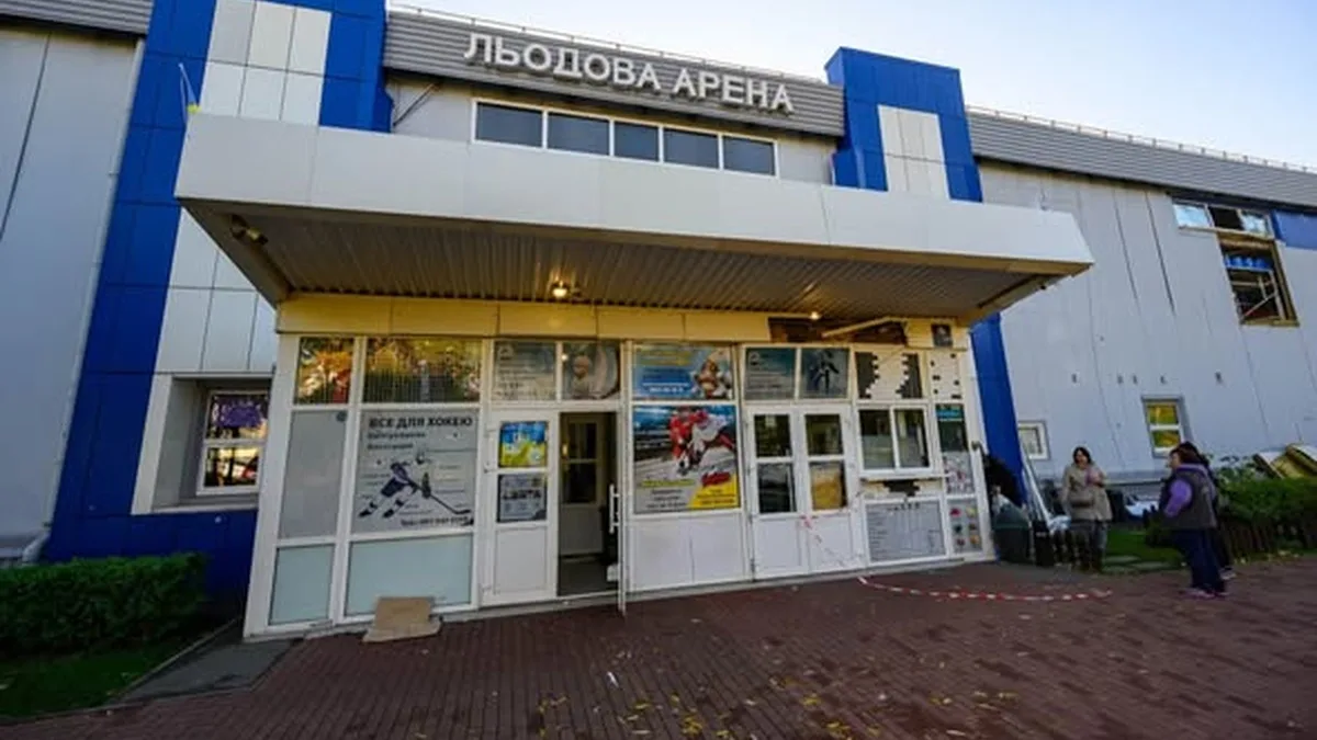Льодова арена дитячо-юнацької школи "Крижинка" пошкоджена в Києві під час обстрілу – Федерація хокею