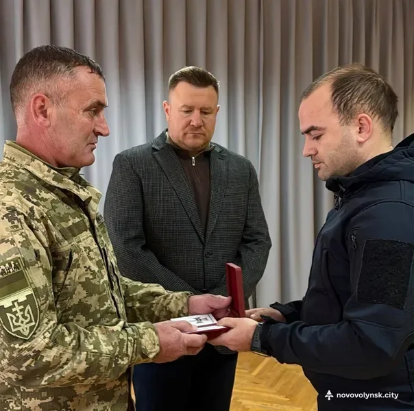 Чотирьох Захисників з Нововолинської громади нагородили посмертно (фото)