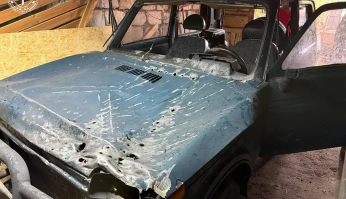 Росіяни атакували дронами автівки на Харківщині: є постраждалі