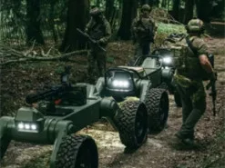 Орієнтується без GPS. Британський стартап представив модульний НРК VARAN для служби на передовій