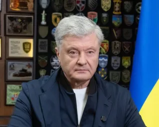 Порошенко пояснив, як бачить процес припинення війни