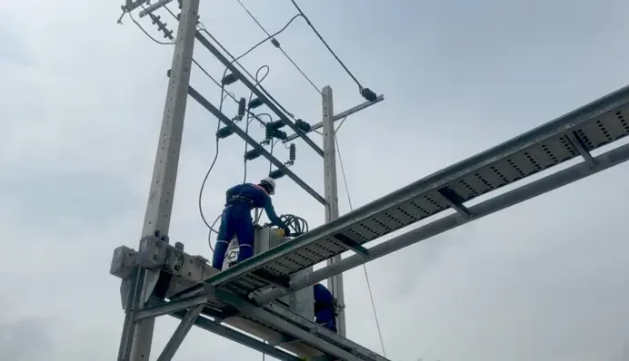 У Києві запровадили аварійні відключення світла після атаки: які райони без графіків