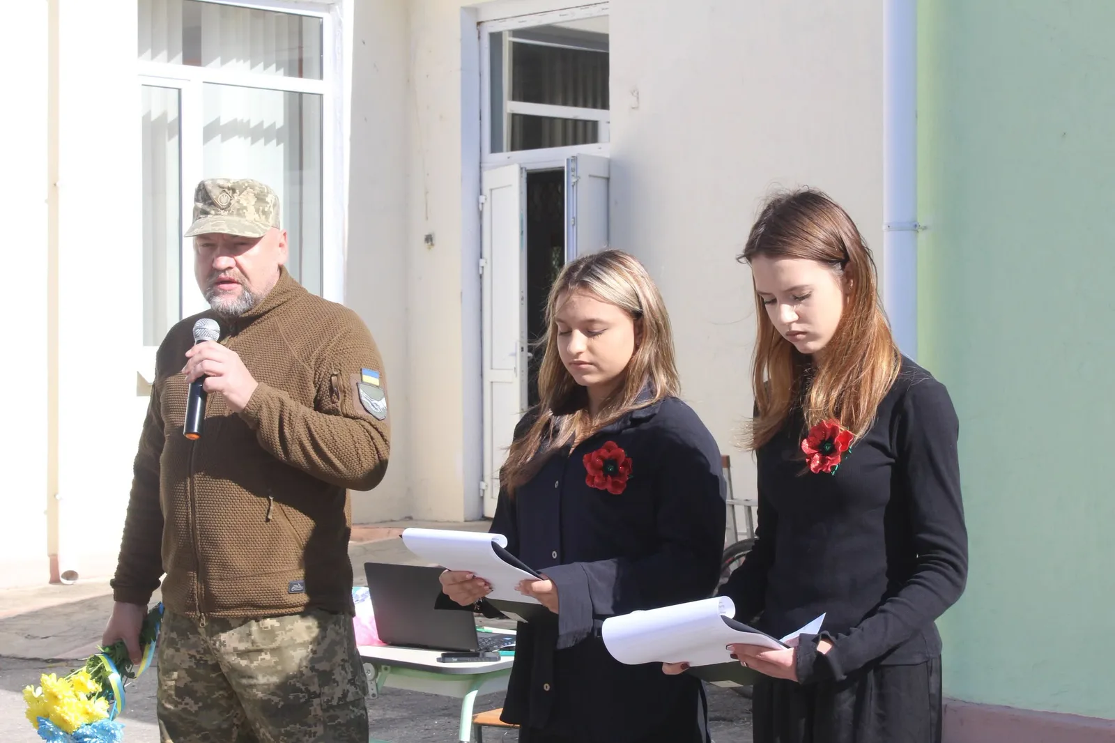 У гімназії Саф’янівської громади відкрили меморіальні дошки полеглим Захисникам України
