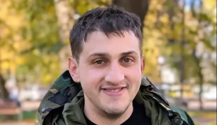 Фіналіст «МастерШеф-4» Віктор Перехрест, попри власне поранення, врятував побратима на фронті