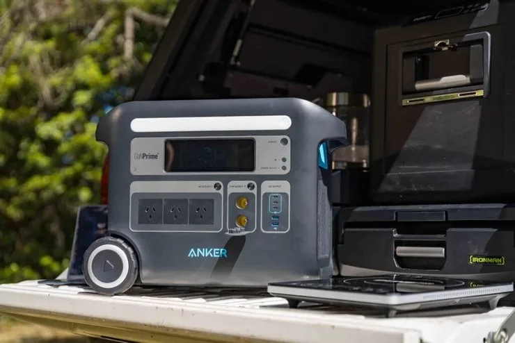 Зарядная станция Anker Solix F2000