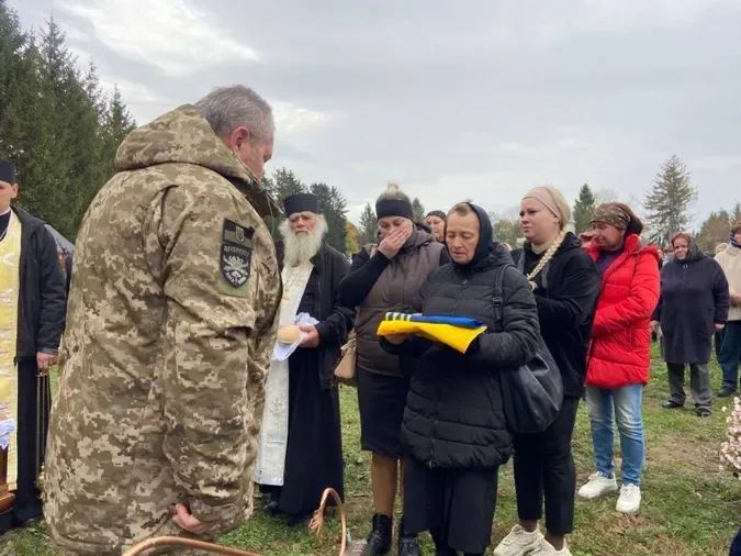 У громаді на Волині попрощалися із Героєм Олександром Шуміком (фото)
