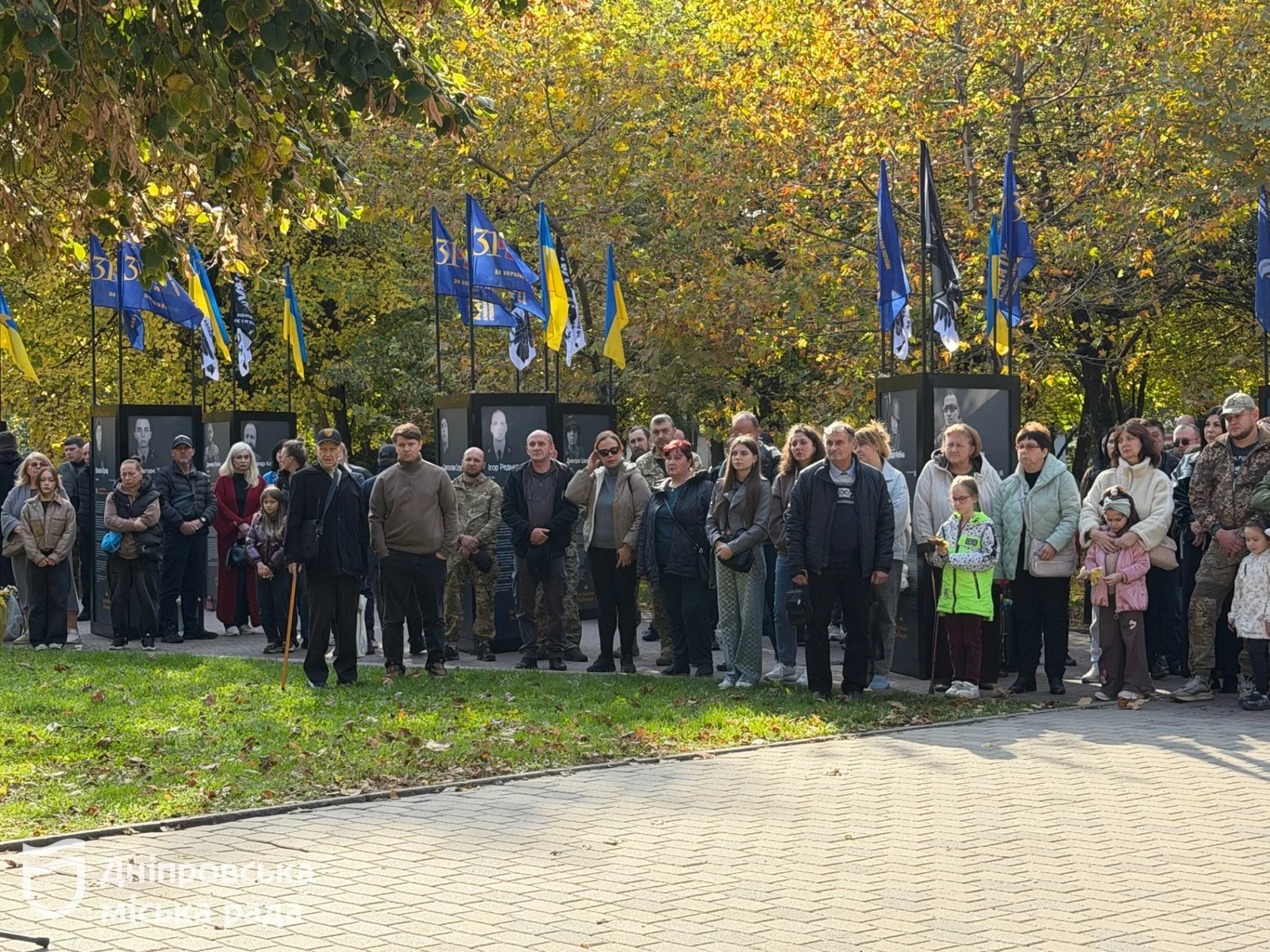 У Дніпрі відкрили нову частину проєкту «Історії Героїв»: вшанували пам’ять 45 полеглих захисників - 23.10.2026