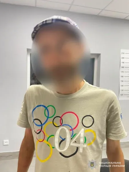 На Львівщині на вулиці Степана Бандери пограбували чоловіка