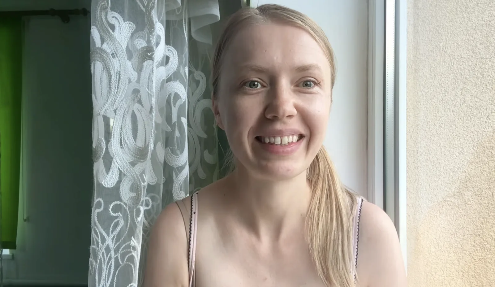 Украинка сбежала из Канады после 4 лет жизни там: где она сейчас (фото)