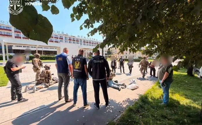На Буковині судитимуть двох іноземців за спробу підпалу електропідстанції, що живить критичні об'єкти