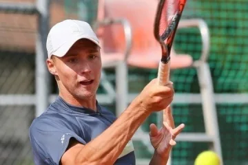 Олексій Крутих дав бій чинному чемпіону турніру ATP у Португалії