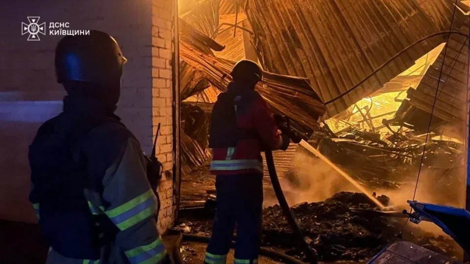 У Гостомелі через російський обстріл постраждали четверо людей, серед них дитина 