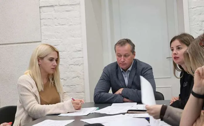Три десятки студентів у Чернівцях отримають по 2500 грн від міської ради