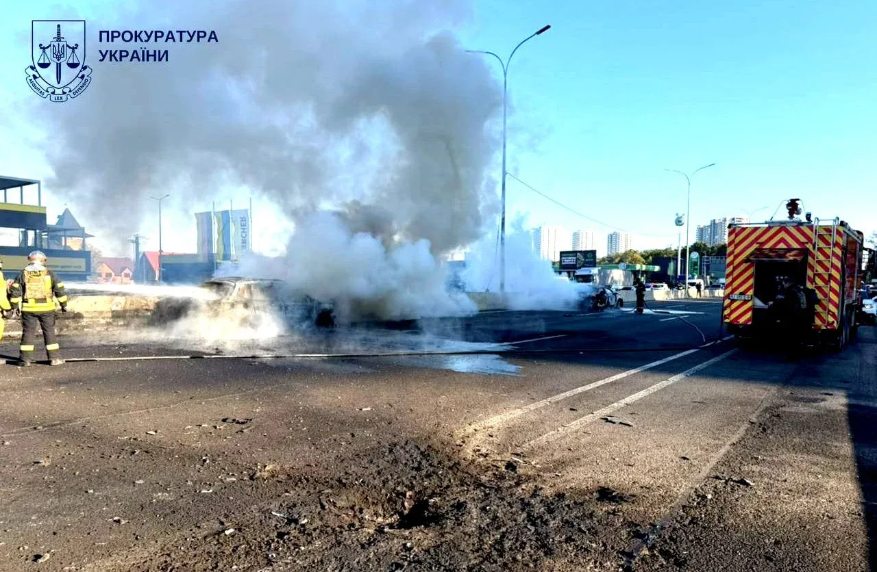 Вибух в районі АЗС та ТЦ: у Києві внаслідок атаки БПЛА загинули три людини