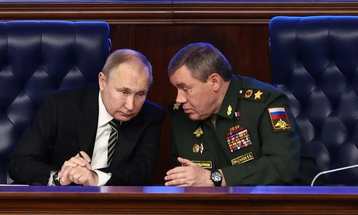 Герасимов неожиданно доложил Путину, что погрузить Украину во тьму не выйдет