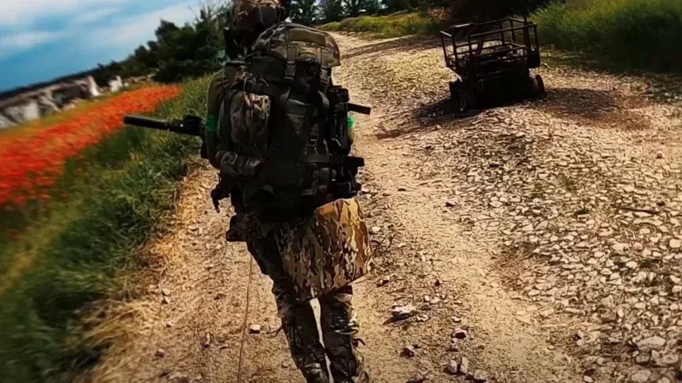 Підійшли приховано, вступили в бій і пустили в хід термобар: ССО провели наліт на російські бліндажі 
