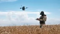 Німеччина виробить тисячі далекобійних дронів для України
