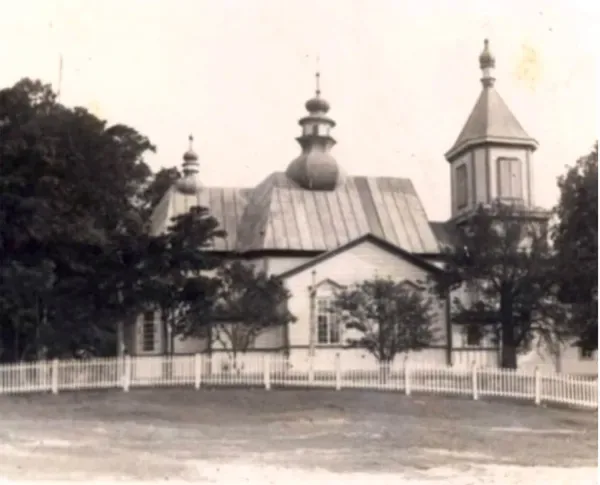 Їх ховали на дні Шацького озера: таємниця дзвонів давньої церкви на Волині (фото)