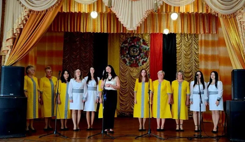Пісня, що береже пам’ять: у Кропивнику провели фестиваль «Герої живуть у поколіннях»