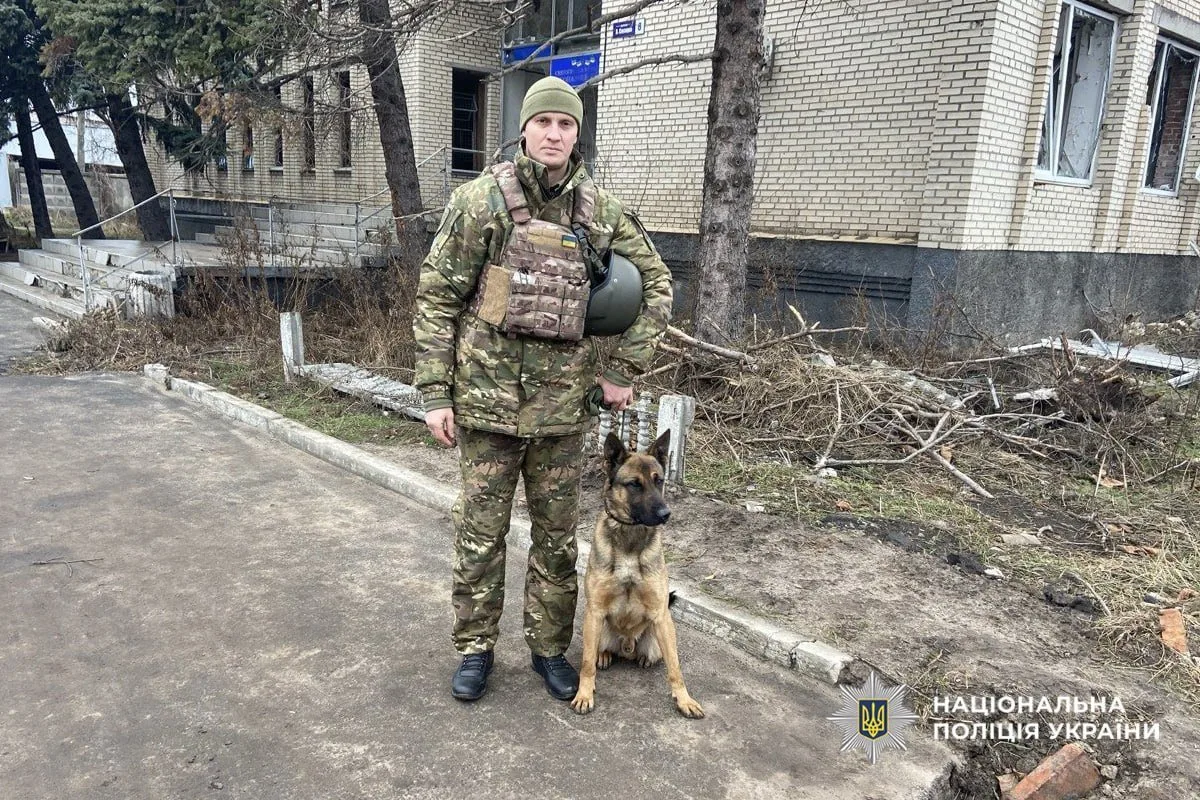 Від обстрілів до спокійної служби: пес Флек з Донеччини несе службу на Черкащині