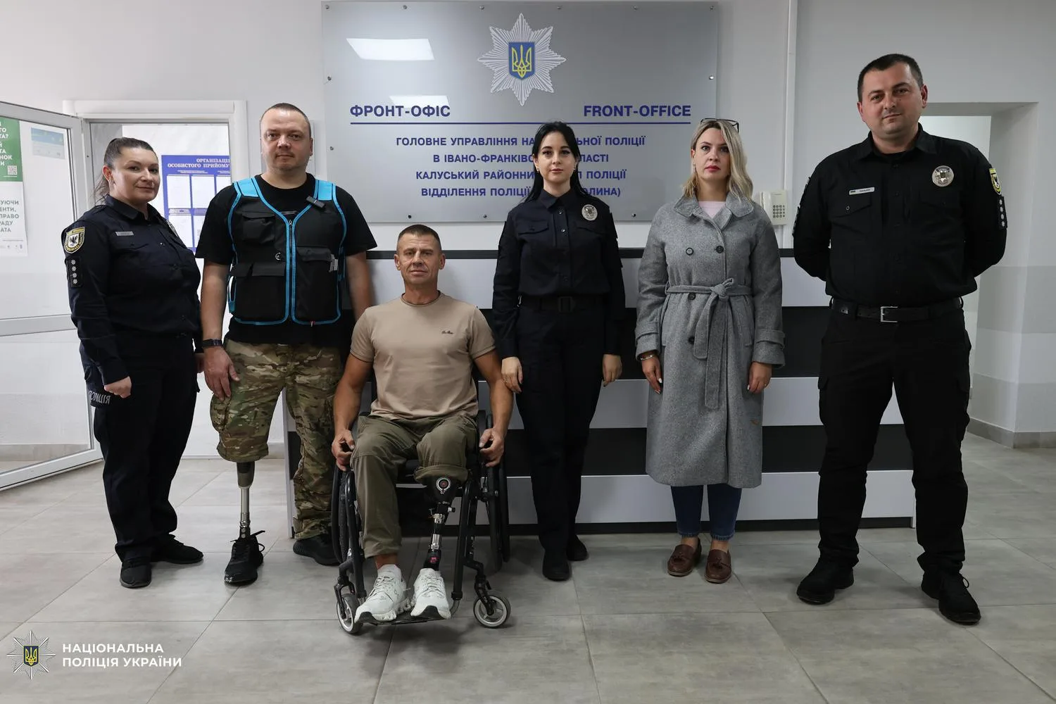 На Прикарпатті амбасадор безбар’єрності Нацполіції Євген Сивопляс провів аудит доступності одного із підрозділів