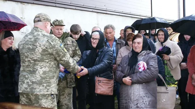 На Волині попрощались із Героєм Сергієм Катеринюком (фото)