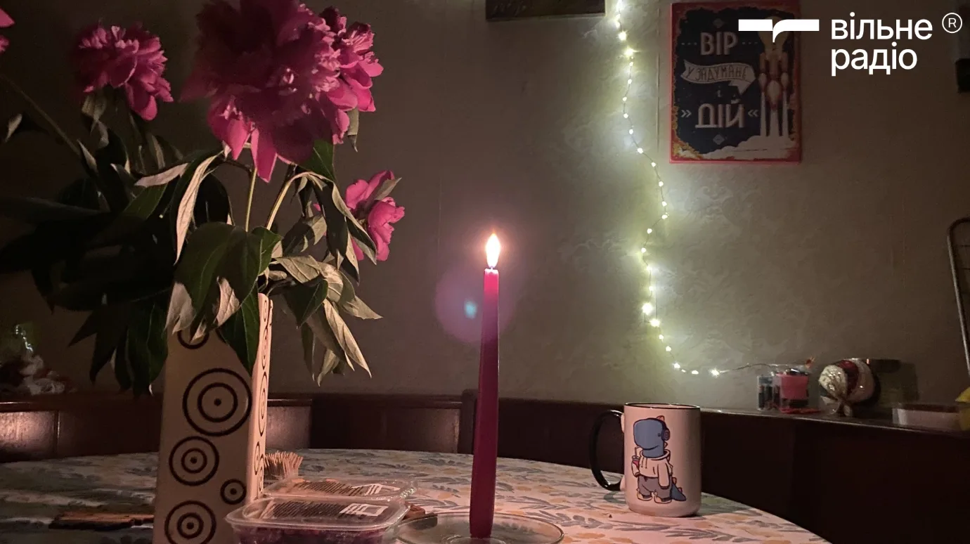 У селищі Новий Світ відключили світло на трьох вулицях: адреси